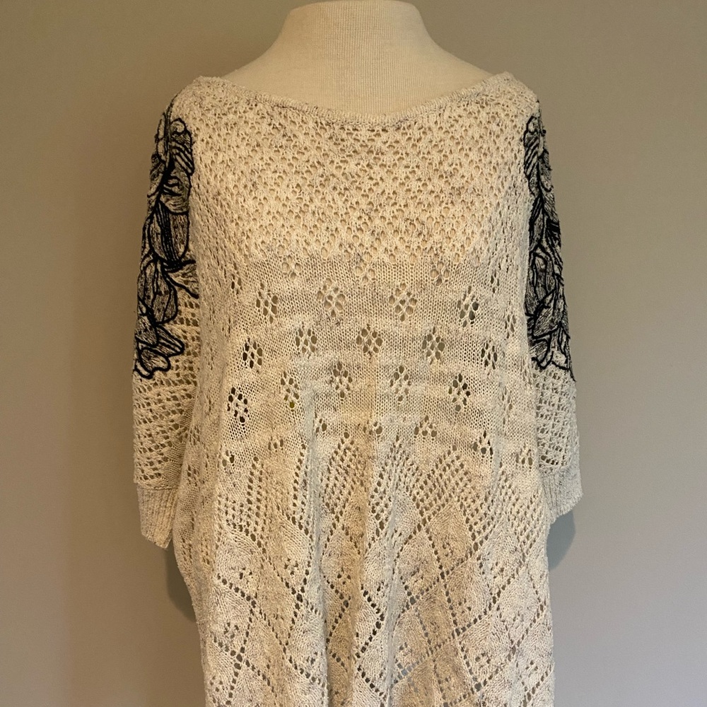 Anthropologie Knitted&Knotted Sweater W/Appliqué
